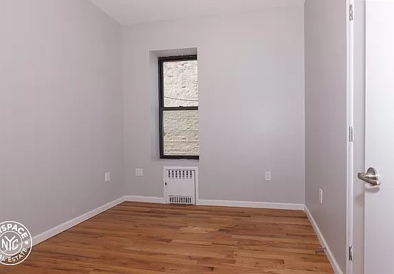 4th image of 365 E 21st St #5K
