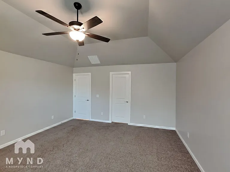 5400 Riverrun Ct — Photo 10
