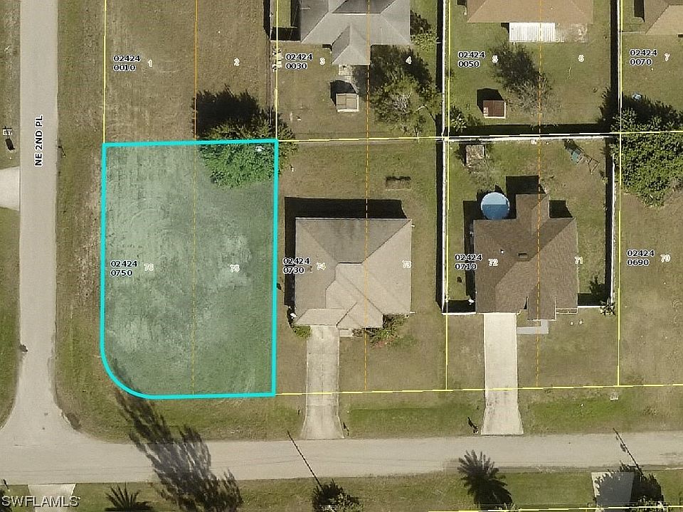 1st image of 217 NE 9th St