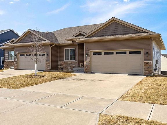 2nd image of 1220 Leann Cir