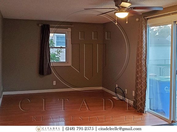 4th image of 23899 Marlin Ave