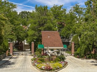 7 Waterside Close, Eastchester, NY 10709