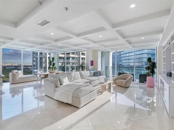 3400 SW 27th Ave APT 1706, Miami, FL 33133