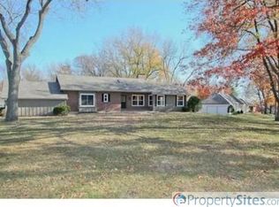 9915 Lee Blvd, Leawood, KS 66206