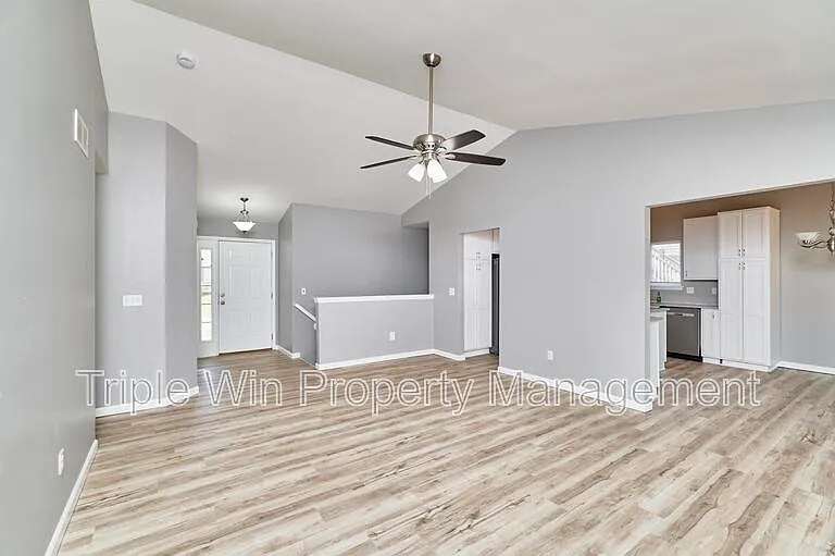 4927 Triple Tree Ct — Photo 8