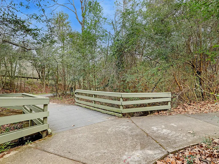 138 S Timber Top Dr — Photo 45