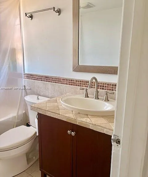 1425 Arthur St #403A — Photo 16