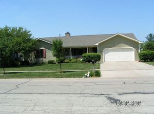 411 E Somonauk St, Yorkville, IL 60560