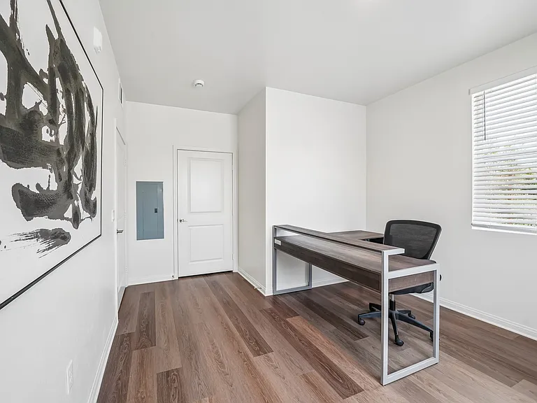 Gallery Park Apartments — Photo 149