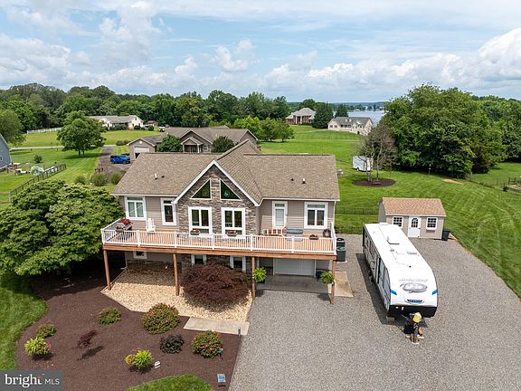 5th image of 231 Bear Castle Dr