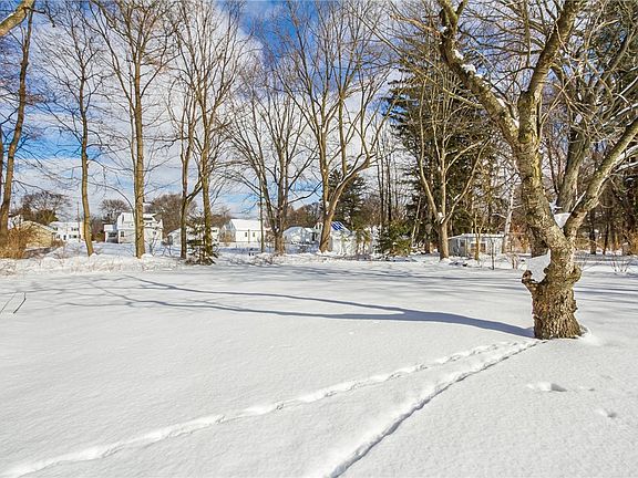 3rd image of 60 Rye Rd