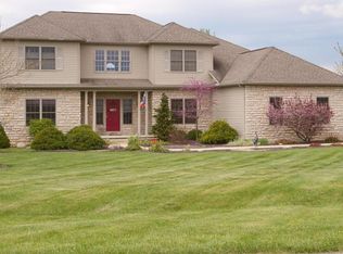 4815 Arrowhead Dr, Carroll, OH 43112