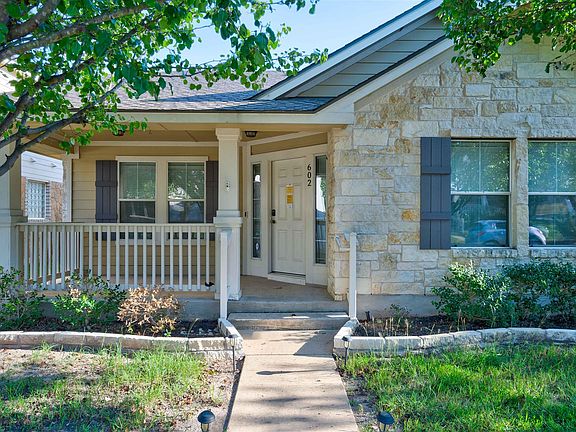 4th image of 602 Brazos Bend Dr