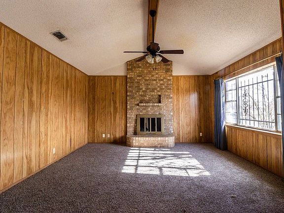 4th image of 2752 Eunice Dr