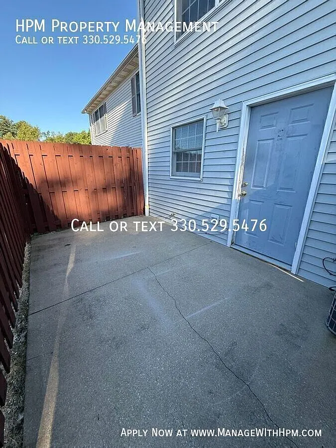 Building Photo - 10002 Delores Dr #G