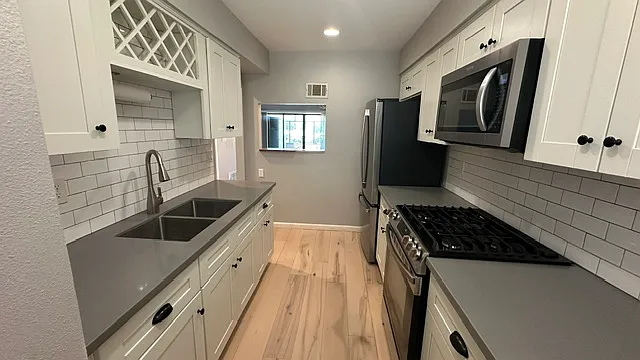 9580 Telegraph Rd #28 — Photo 16