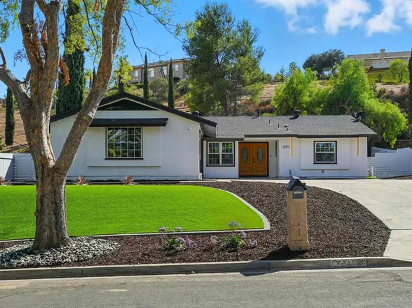 12311 Witt Rd, Poway, CA 92064