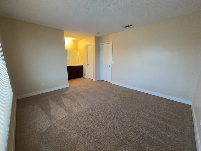 3164 Marsford Pl — Photo 4