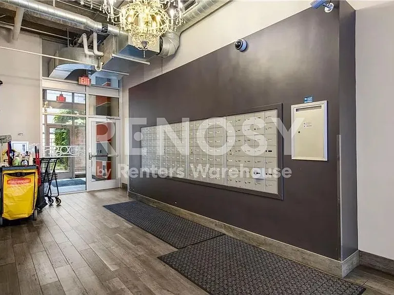 521 S 7th St #419 — Photo 14