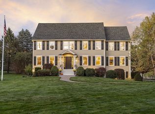3 Baldwin Rd, Westford, MA 01886