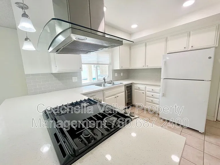 76716 New York Ave — Photo 11