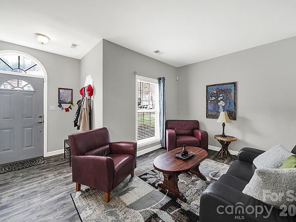 5th image of 14018 Hatton Cross Dr