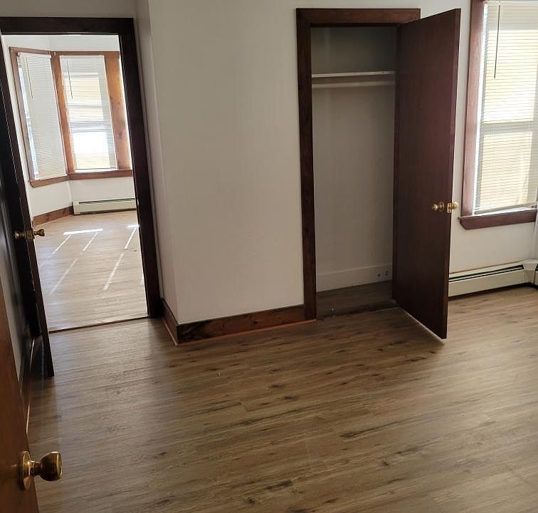 2nd image of 1-124 Choate St #1