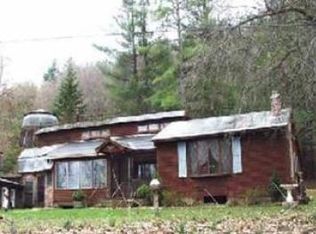 52 Littleville Rd, Huntington, MA 01050