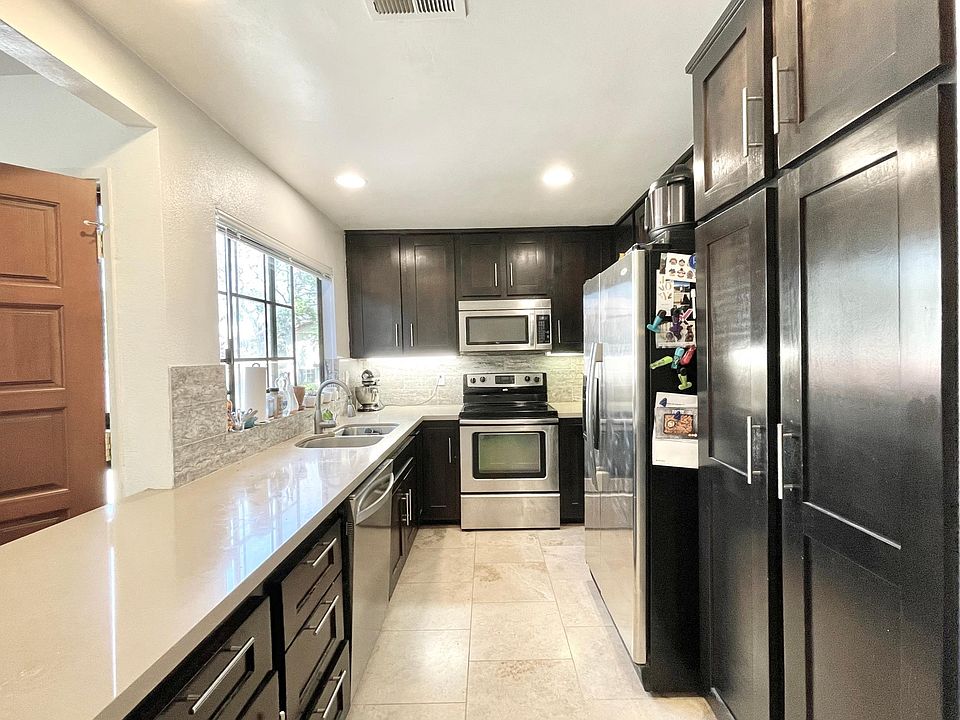 1st image of 4175 Porte De Palmas Unit 176