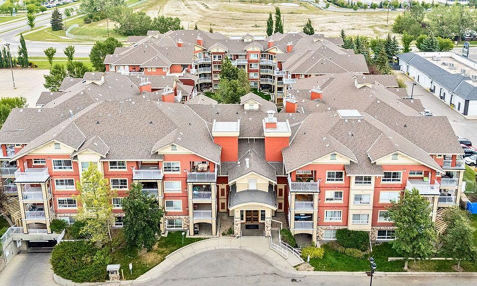 1st image of 22 NW Richard Pl SW #133
