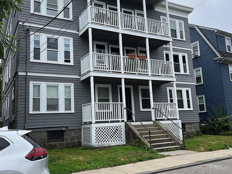 51 Seaverns Ave #6 — Photo 31