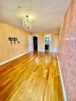 Sold by Maximillion Realty, Inc. | media 45