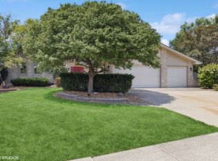 17730 Brook Hill Dr, Orland Park, IL 60467