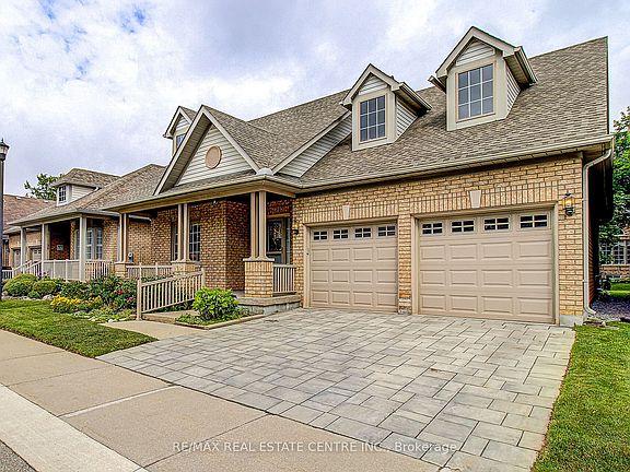 2nd image of 17 Golf Links Dr