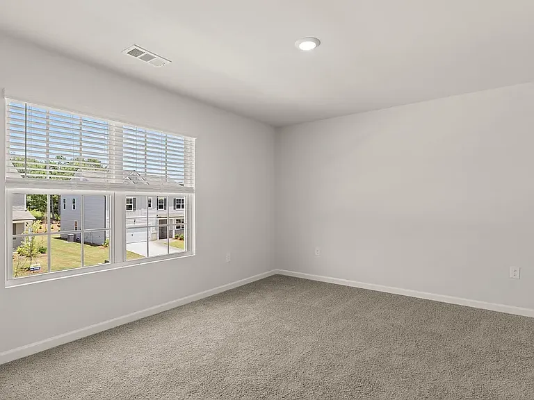 268 Grandview Dr — Photo 13