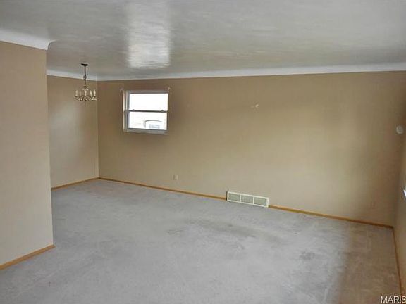 3rd image of 5122 Eichelberger St