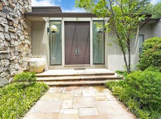 1 S East Rd, Port Washington, NY 11050