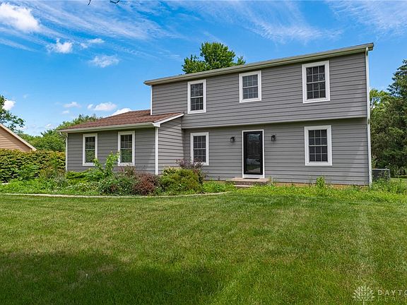 2nd image of 2499 Seneca Dr