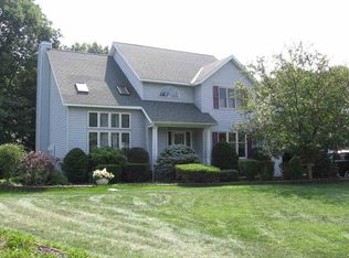 289 Autumn Run, Schenectady, NY 12306