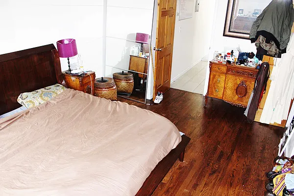 Rented by Doug McElhone LLC | media 18