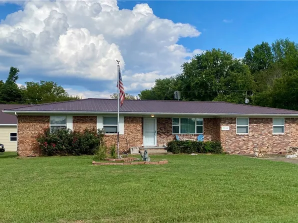 2340 Cottonwood Rd, Harrison, AR 72601