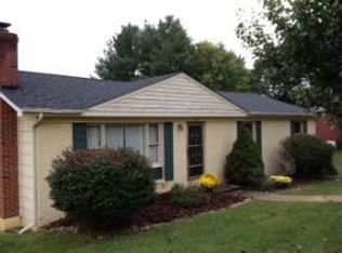 30 Saint Albans Cir, Bristol, TN 37620