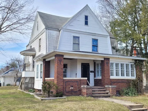 1201 Allen St, South Bend, IN 46616