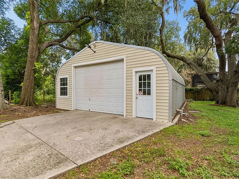 203 Cagle Rd — Photo 41