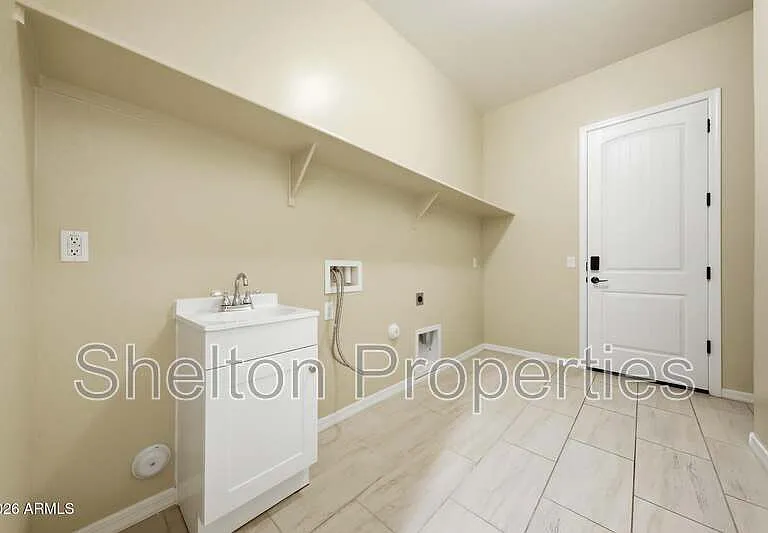 20441 W Hamilton St — Photo 39