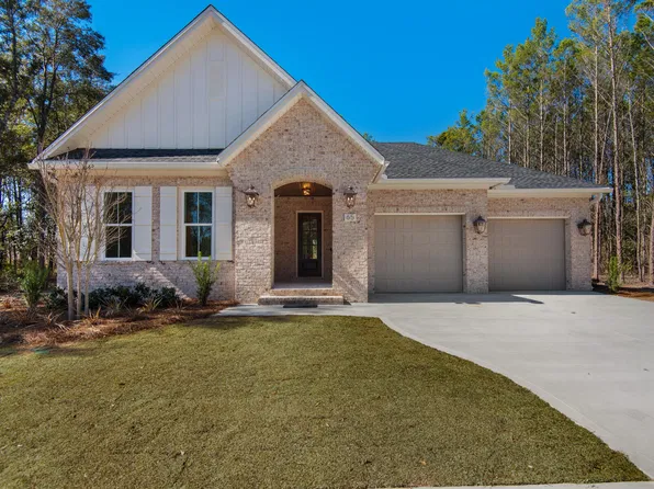 65 Sparkle St, Freeport, FL 32439