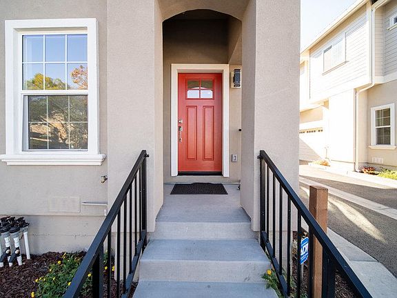 2nd image of 1701 Ringwood Ave
