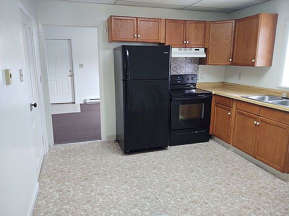Unit B Kitchen