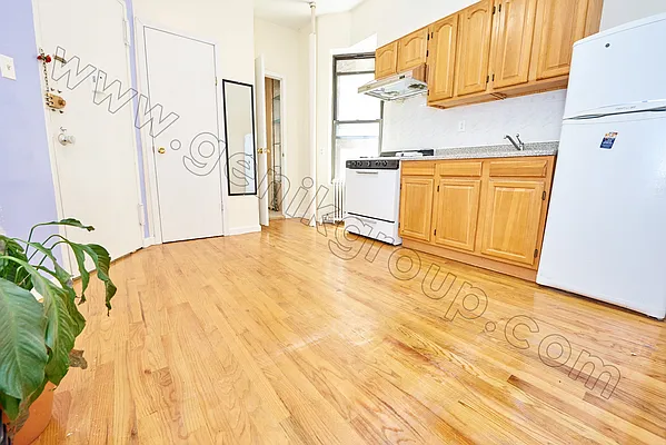 Rented by Genik Group Corp | media 28