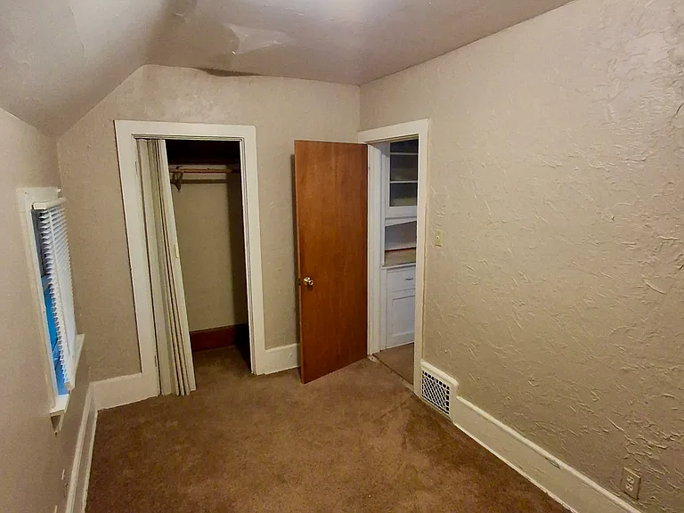 2713A S Herman St #A — Photo 7